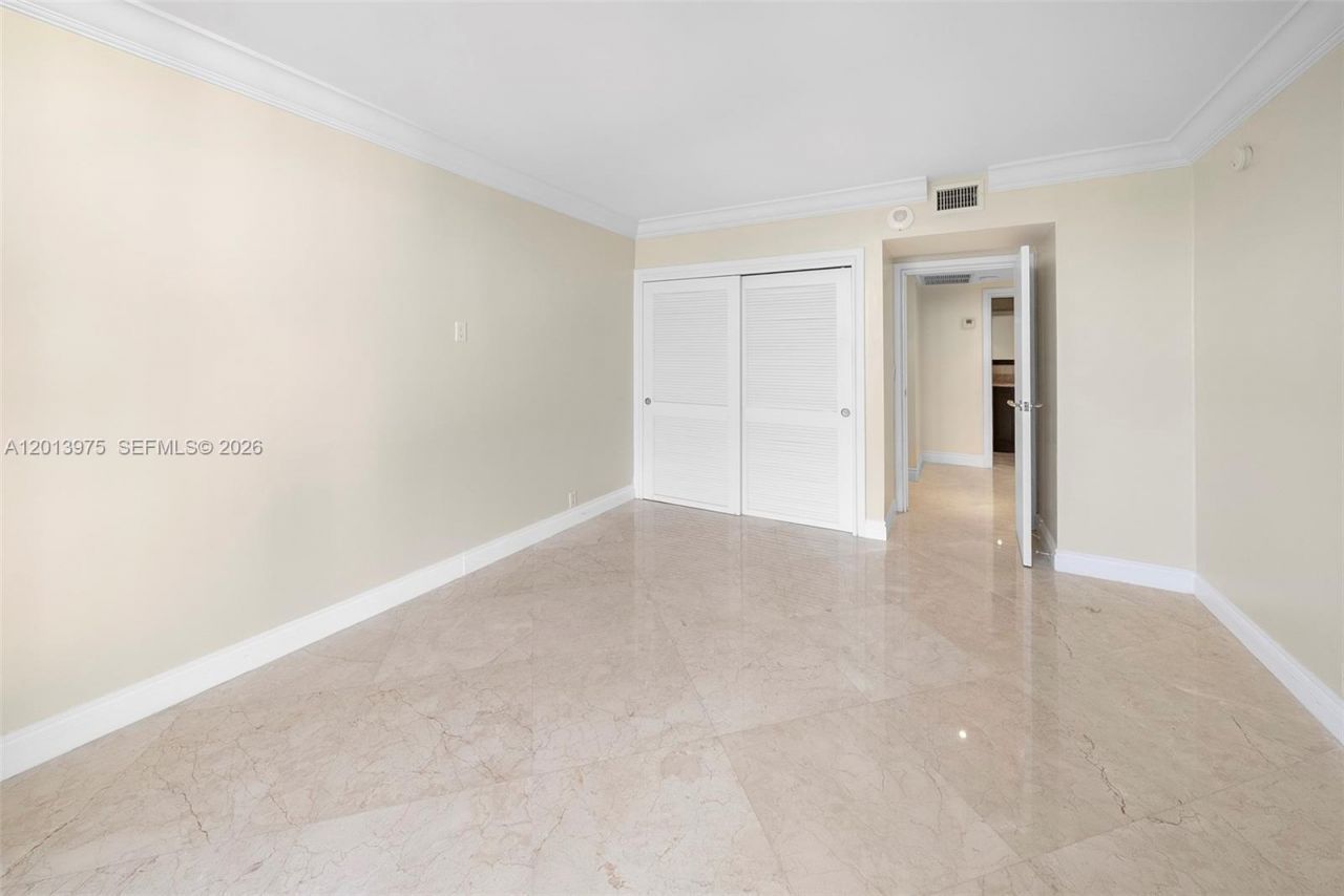 1121 Crandon Blvd, Unit F1203, Key Biscayne, FL 33149 Photo