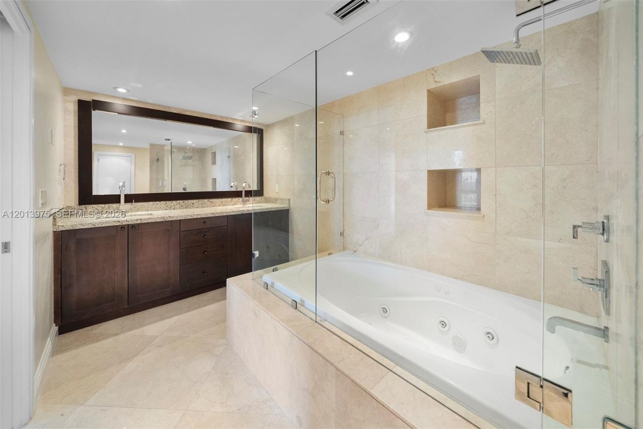 1121 Crandon Blvd, Unit F1203, Key Biscayne, FL 33149 Photo