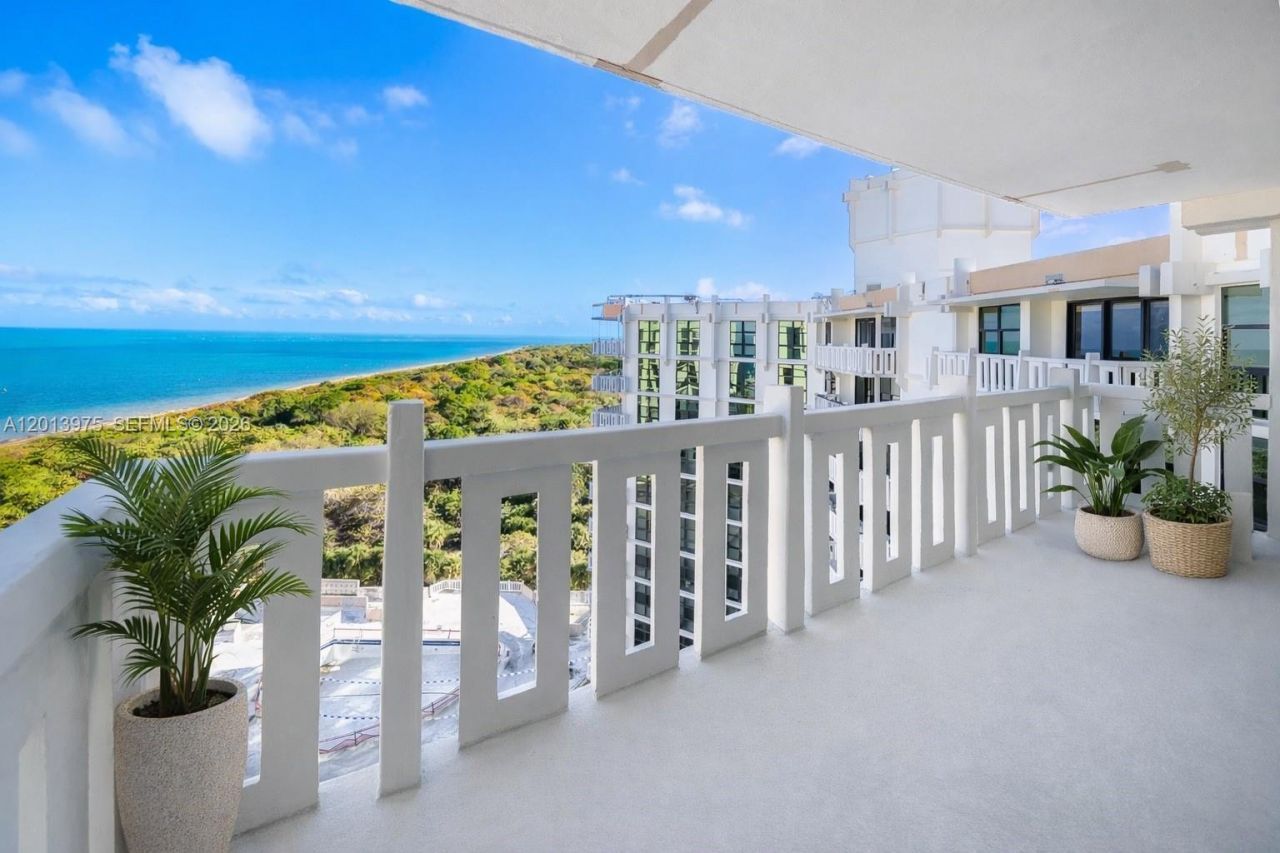 1121 Crandon Blvd, Unit F1203, Key Biscayne, FL 33149 Photo