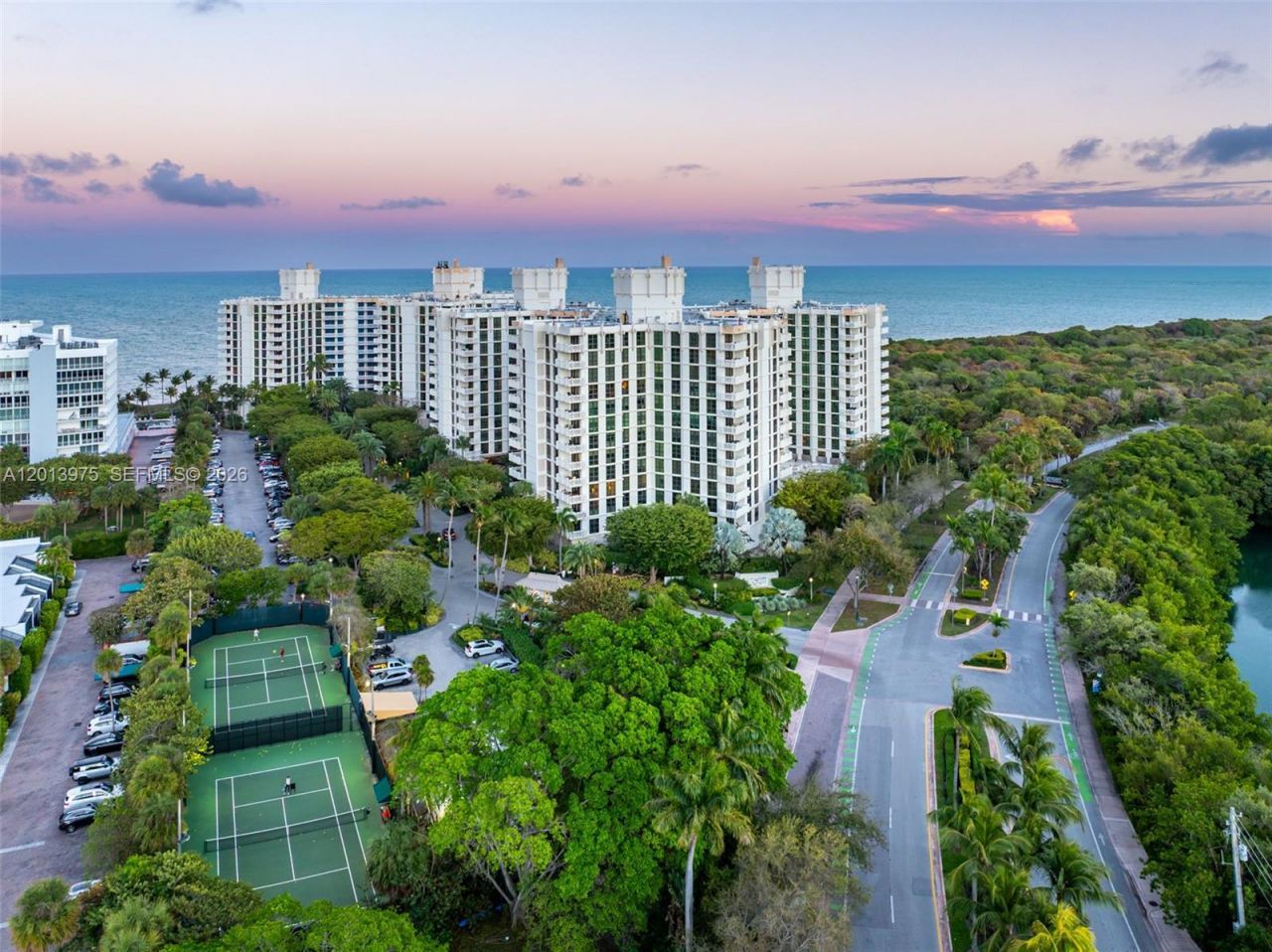 1121 Crandon Blvd, Unit F1203, Key Biscayne, FL 33149 Photo