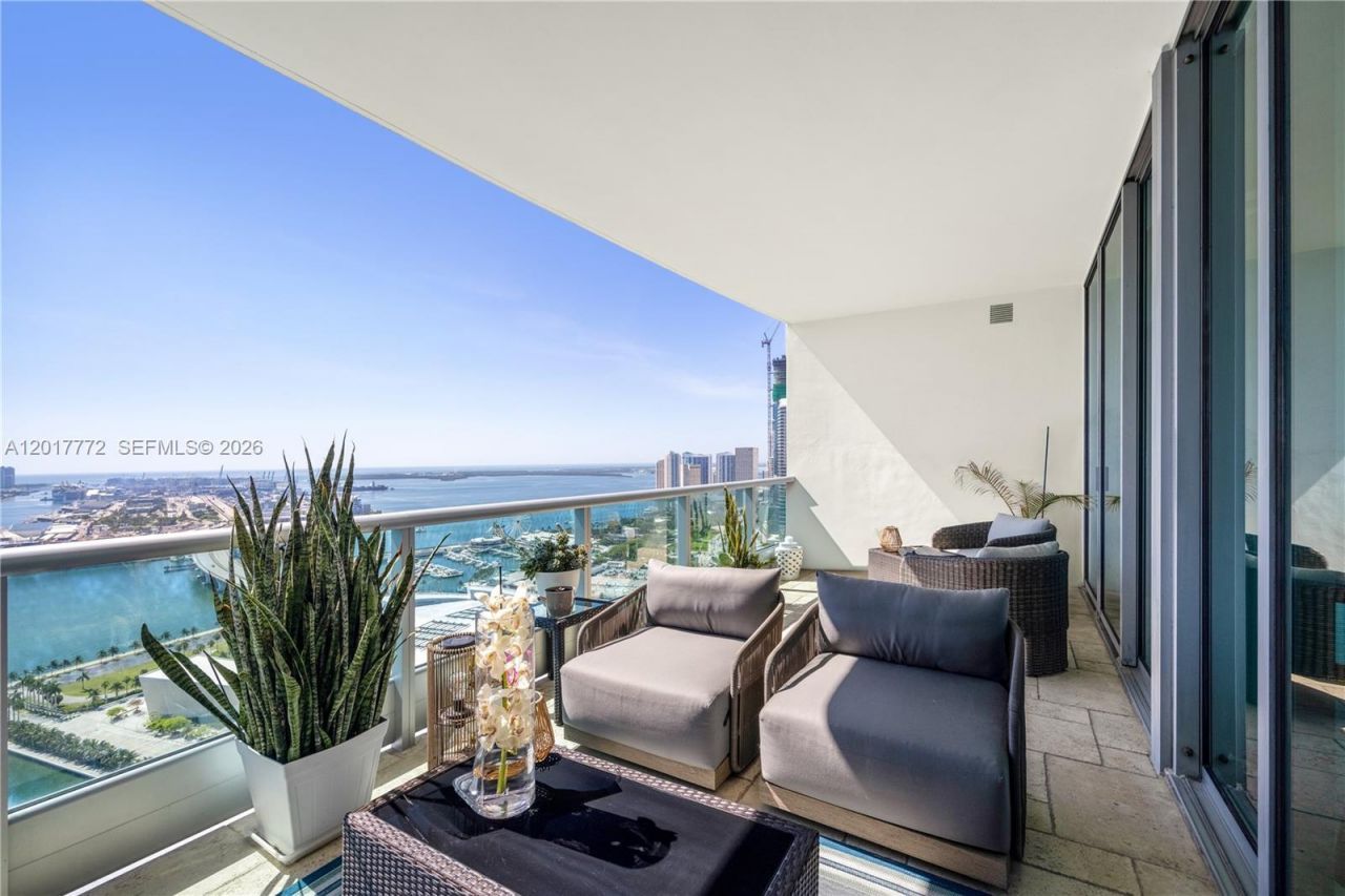 900 Biscayne Blvd , Unit 4205, Miami, FL 33132 Photo