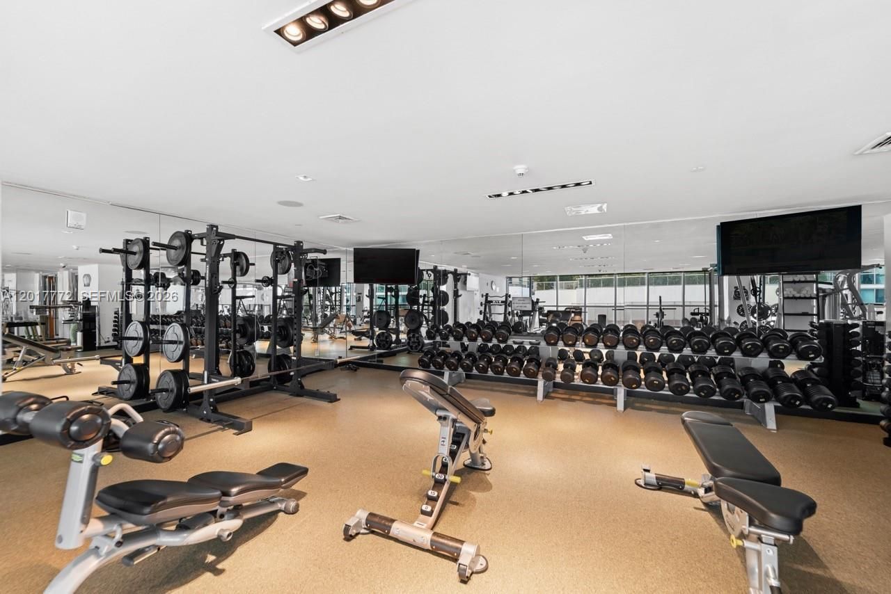 900 Biscayne Blvd , Unit 4205, Miami, FL 33132 Photo