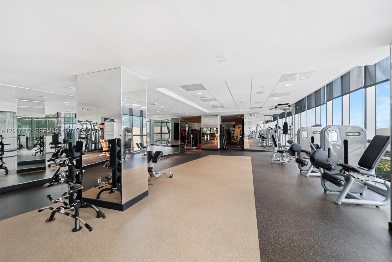 900 Biscayne Blvd , Unit 4205, Miami, FL 33132 Photo