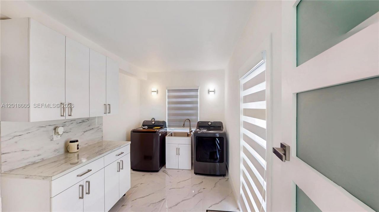 3111 SW 15th St, Miami, FL 33145 Photo