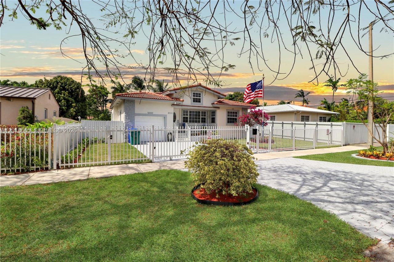 3111 SW 15th St, Miami, FL 33145 Photo