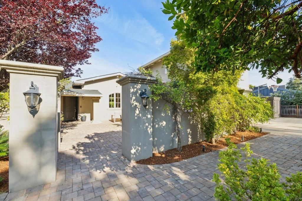 451 S Clark Avenue, Los Altos, CA 94024 Main Photo