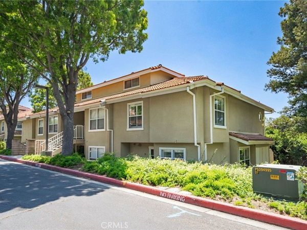 2731 Erringer, Unit 71, Simi Valley, CA 93065