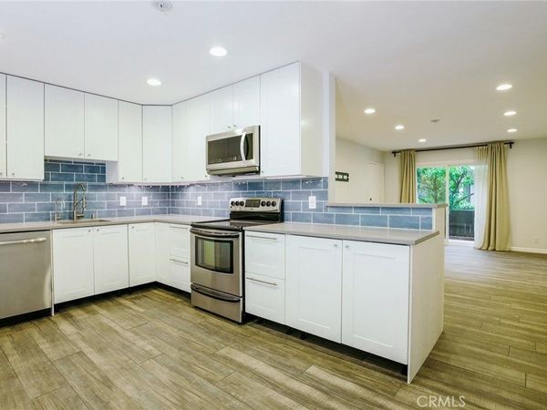 23250 Orange Ave, Unit 1, Lake Forest, CA 92630