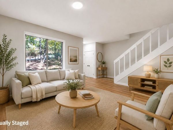 2952 Tree Swallow RD, Roanoke, VA 24018