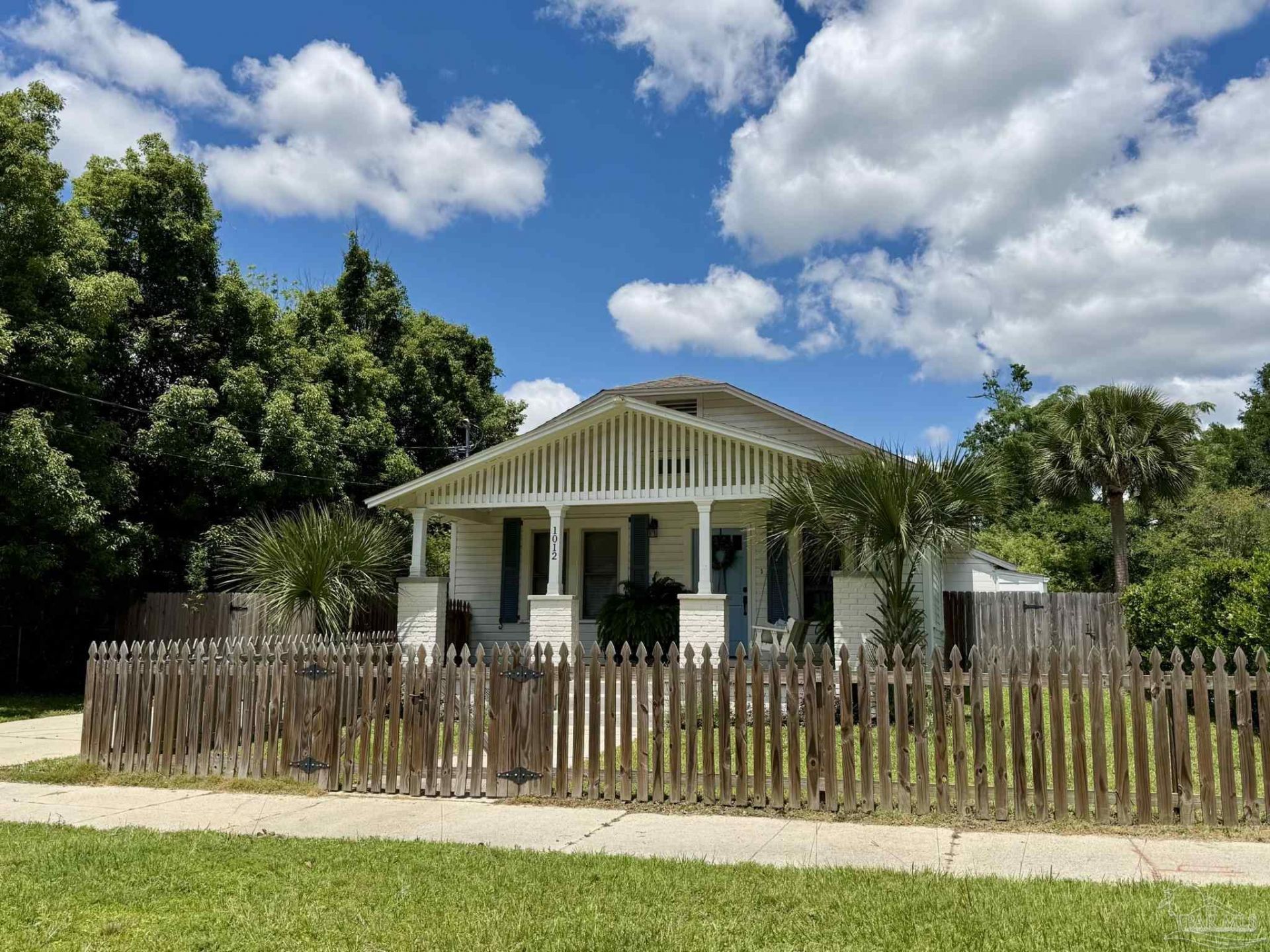 1012 E Strong St, Pensacola, FL 32501 Main Photo