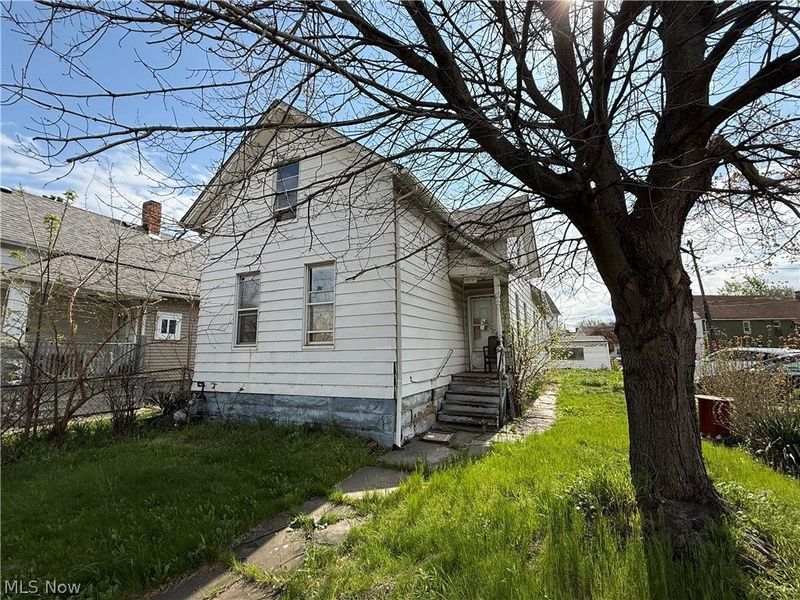 3319 Fulton Road, Cleveland, OH 44109 Photo 1