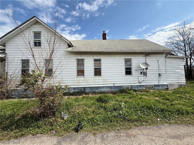 3319 Fulton Road, Cleveland, OH 44109 Photo 3