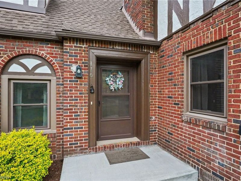 116 Melbourne Avenue, Akron, OH 44313 Photo 4