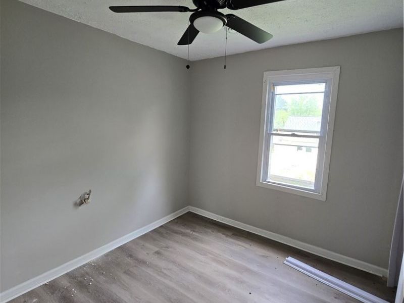 4285 E 162nd Street, Cleveland, OH 44128 Photo 18