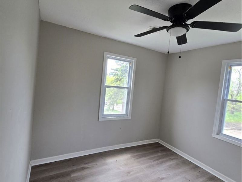 4285 E 162nd Street, Cleveland, OH 44128 Photo 22