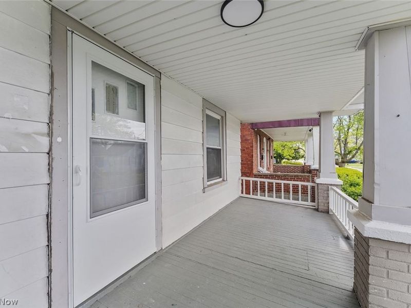 4512 Oak Park Avenue, Unit 1/DN, Cleveland, OH 44109 Photo 3