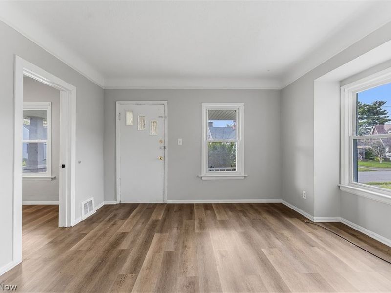 4512 Oak Park Avenue, Unit 1/DN, Cleveland, OH 44109 Photo 5