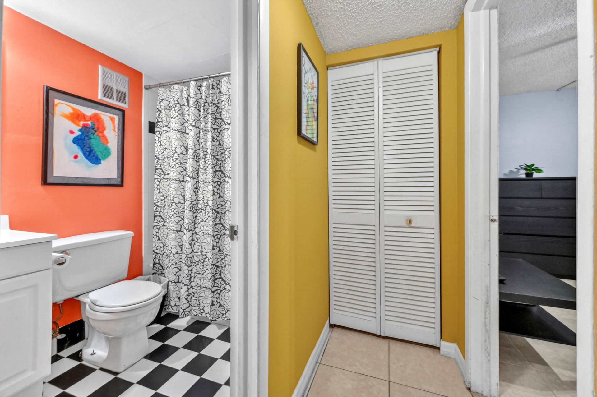 430 Commodore Drive, Unit 217, Plantation, FL 33325 Photo