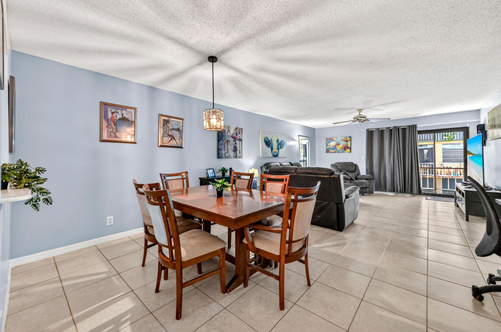 430 Commodore Drive, Unit 217, Plantation, FL 33325 Photo