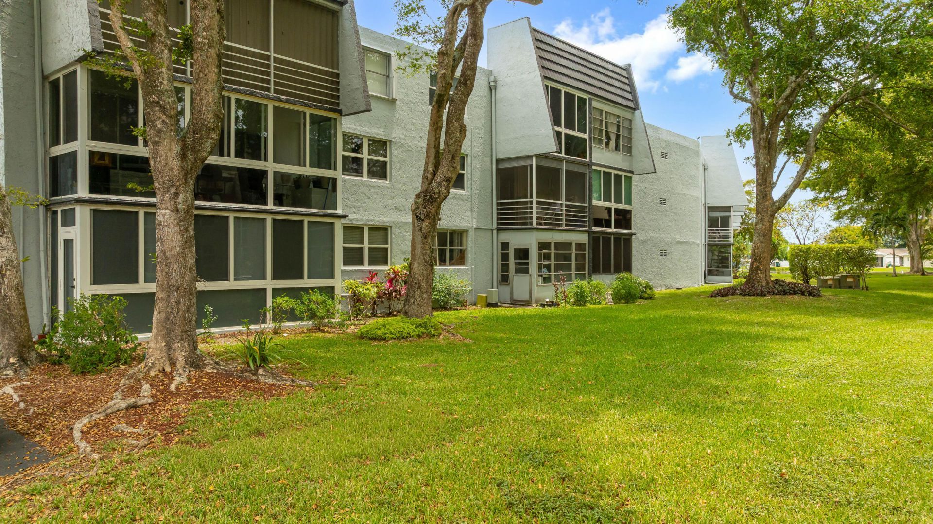 9200 Lime Bay Boulevard, Unit 115, Tamarac, FL 33321 Photo