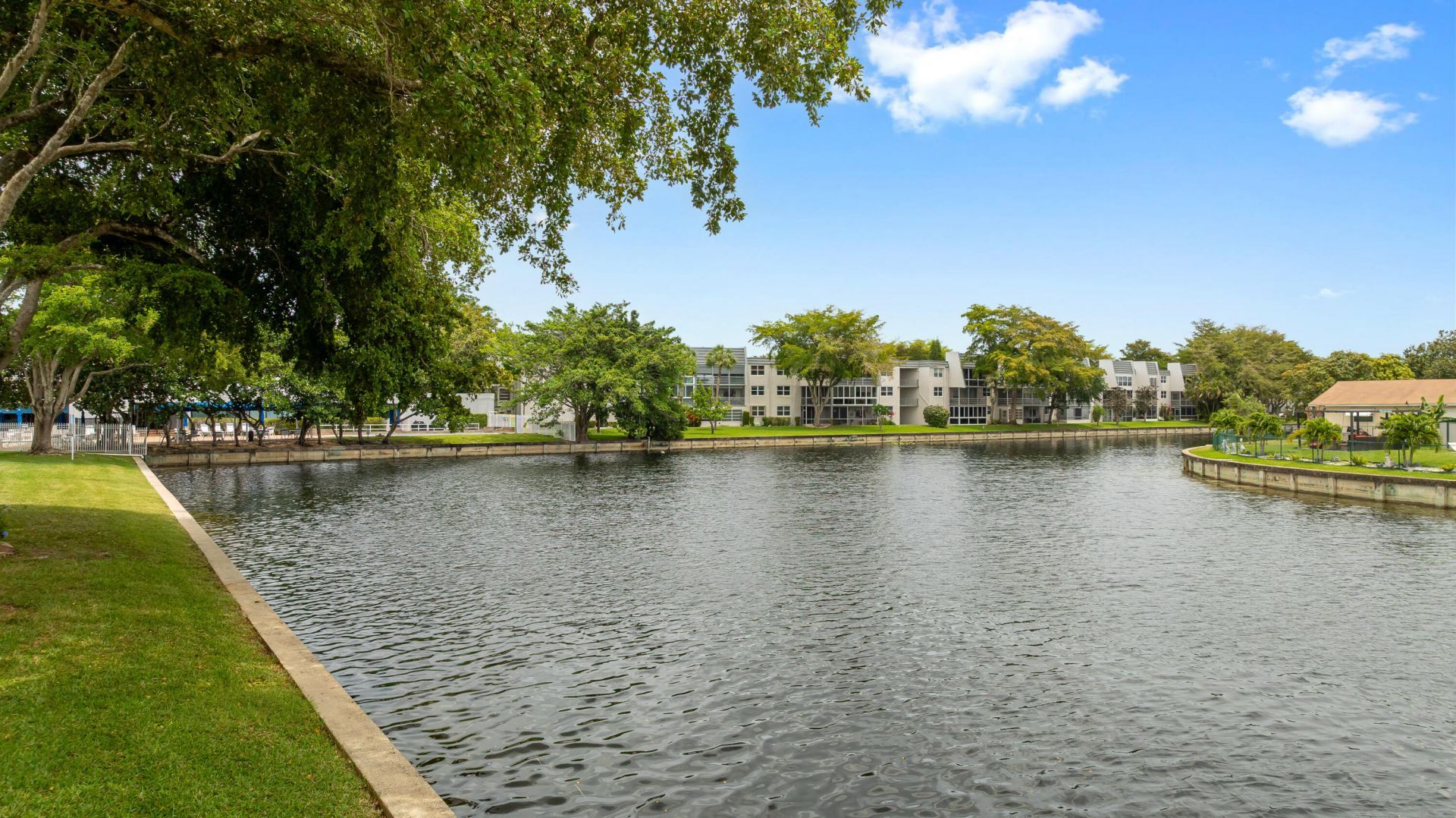 9200 Lime Bay Boulevard, Unit 115, Tamarac, FL 33321 Photo