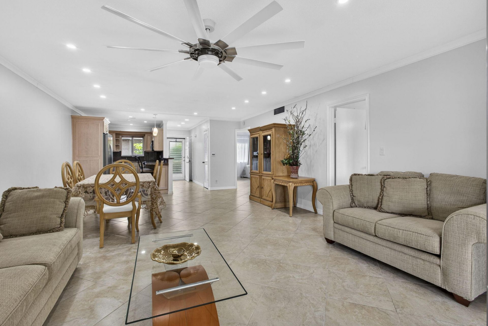 59 Plymouth G, West Palm Beach, FL 33417 Photo
