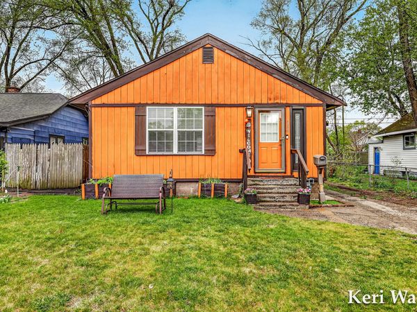 1099 Aurora Avenue, Muskegon, MI 49442