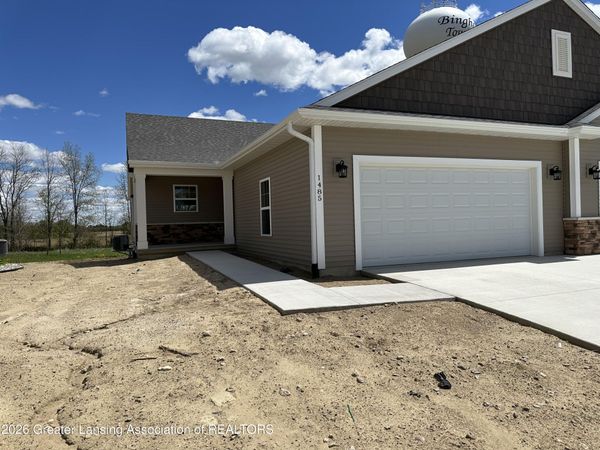 1485 Superior Drive, St. Johns, MI 48879