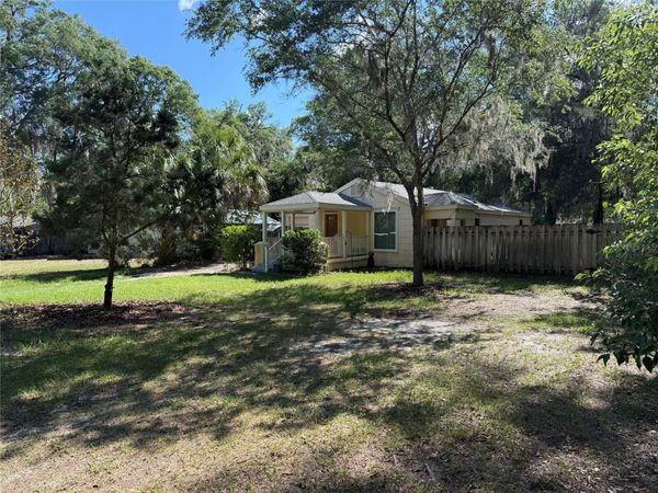 3205 NW 11TH STREET , GAINESVILLE, FL 32609