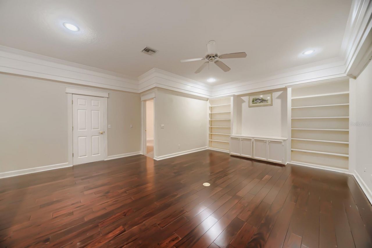 7601 Debeaubien Drive, Orlando, FL 32835 Photo