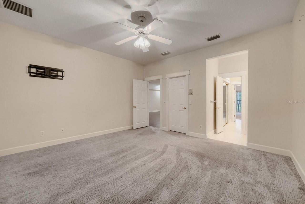 7601 Debeaubien Drive, Orlando, FL 32835 Photo