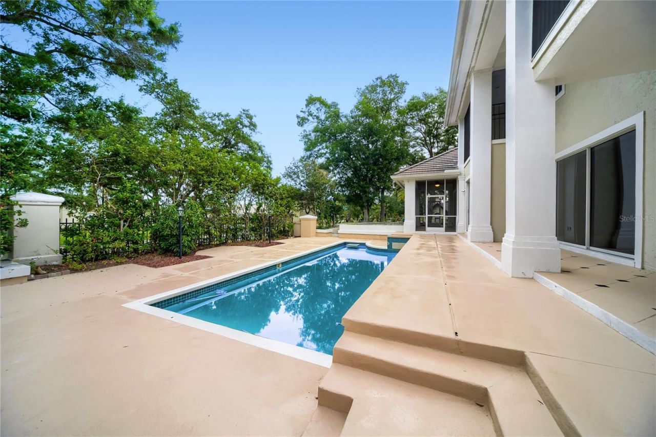 7601 Debeaubien Drive, Orlando, FL 32835 Photo