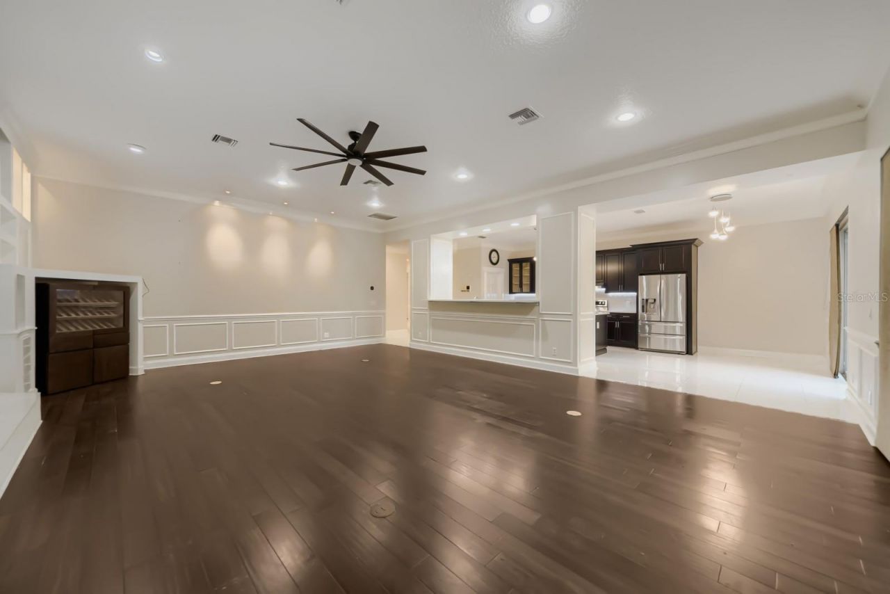 7601 Debeaubien Drive, Orlando, FL 32835 Photo