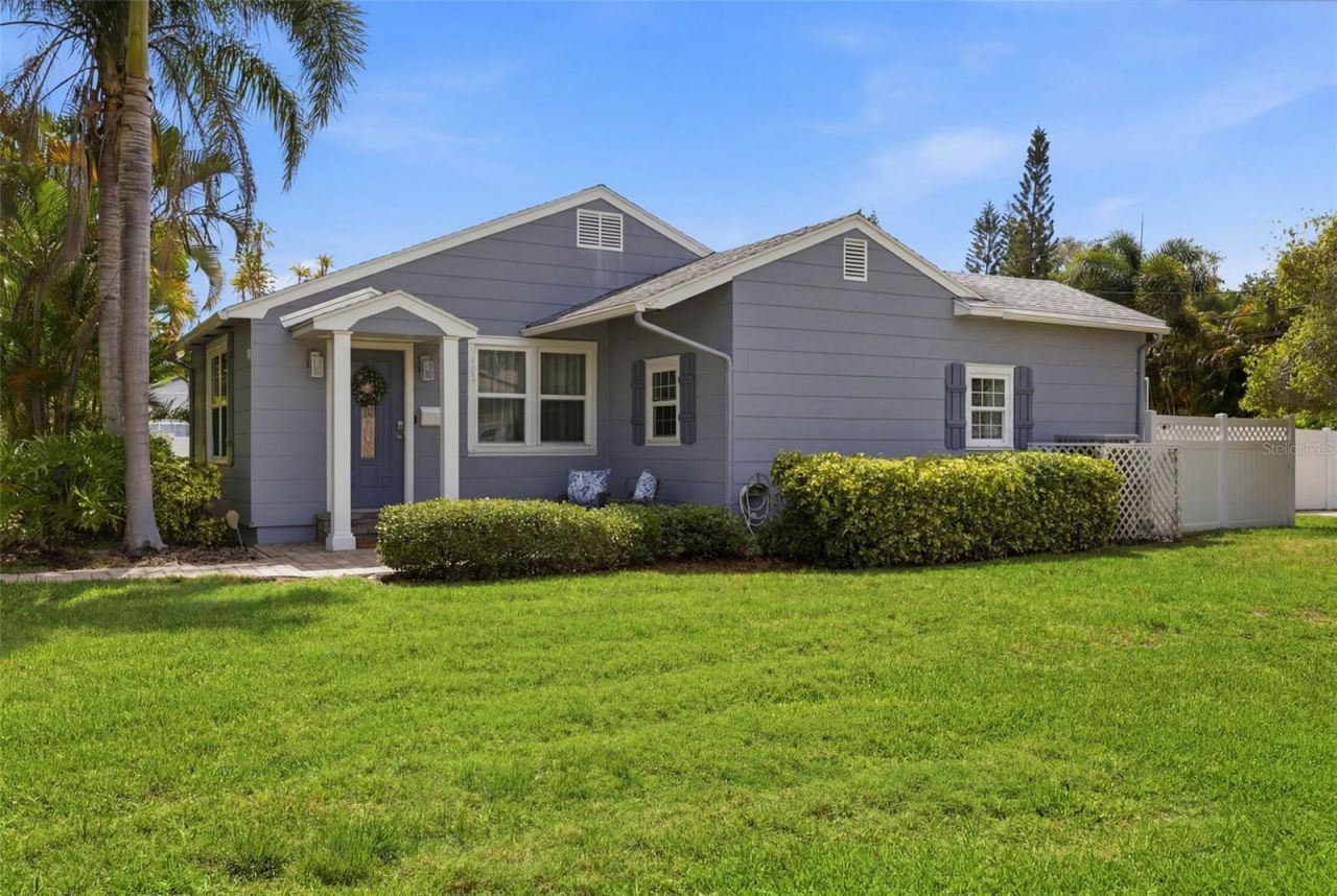 706 39th Avenue Ne, Saint Petersburg, FL 33703 Photo