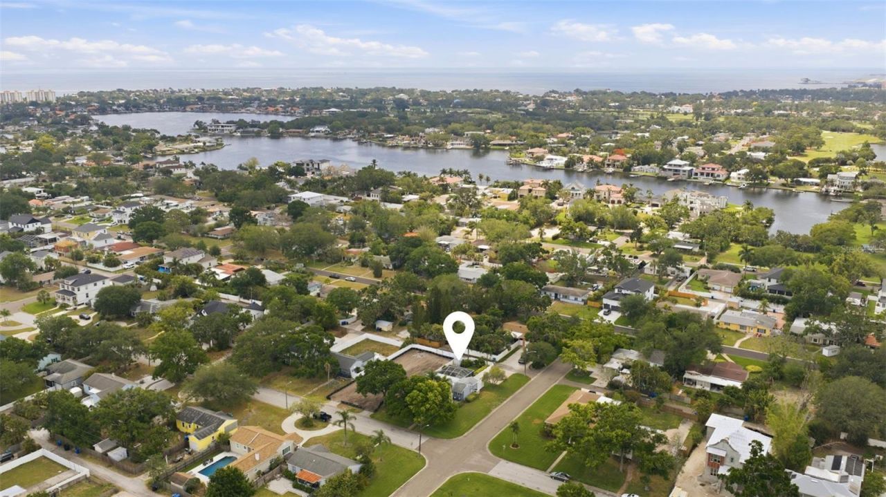 706 39th Avenue Ne, Saint Petersburg, FL 33703 Photo