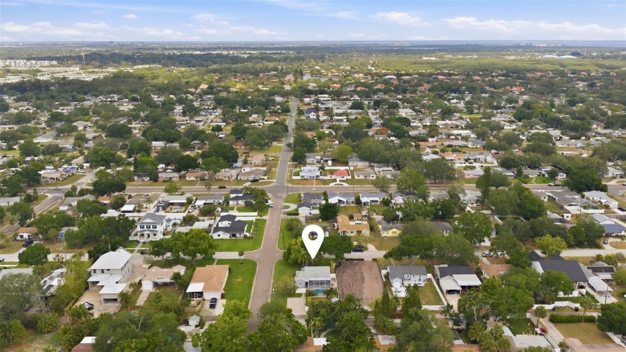 706 39th Avenue Ne, Saint Petersburg, FL 33703 Photo