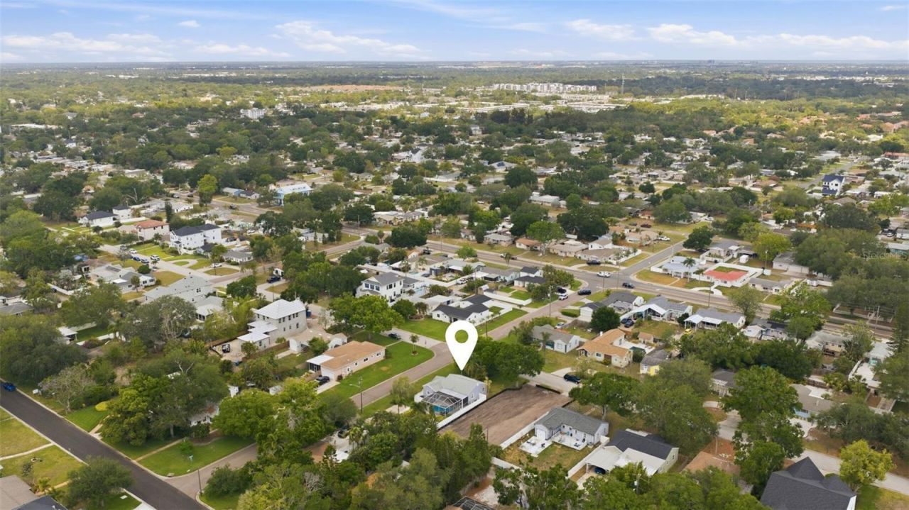 706 39th Avenue Ne, Saint Petersburg, FL 33703 Photo