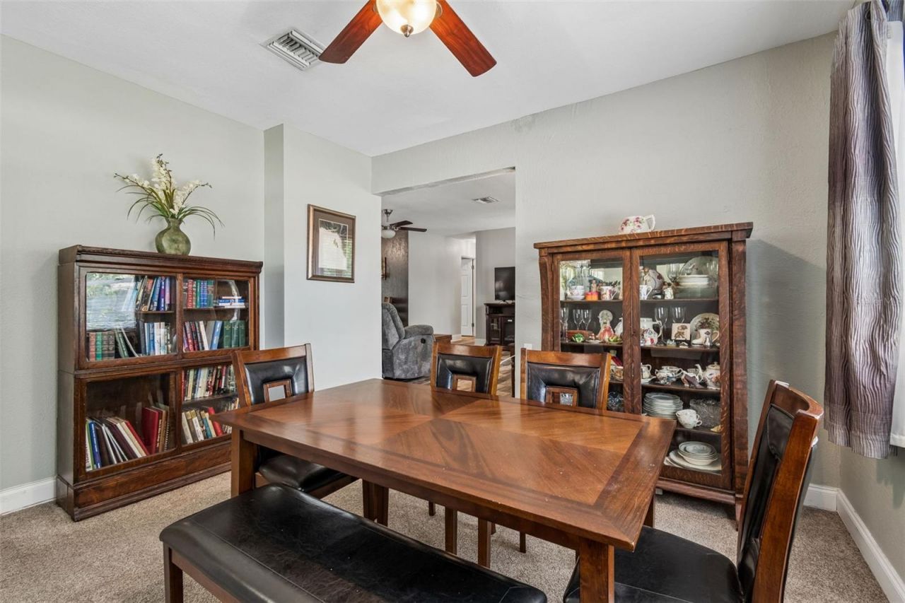 5598 14th Avenue N, Saint Petersburg, FL 33710 Photo