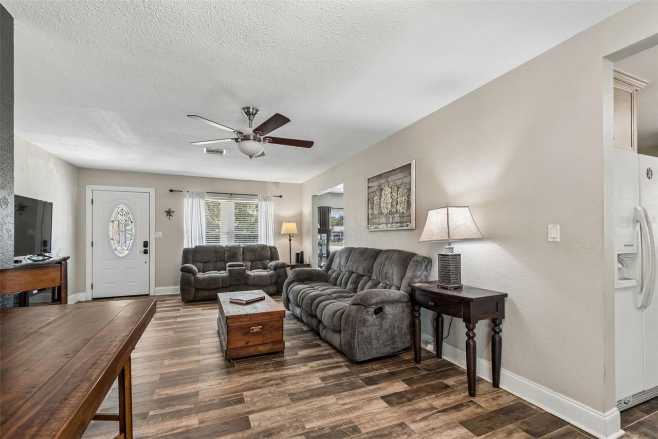 5598 14th Avenue N, Saint Petersburg, FL 33710 Photo