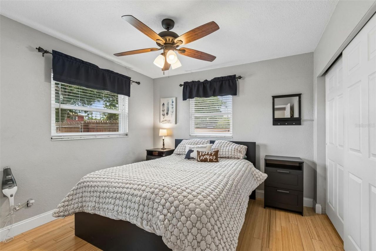 5598 14th Avenue N, Saint Petersburg, FL 33710 Photo