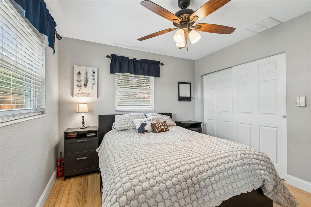 5598 14th Avenue N, Saint Petersburg, FL 33710 Photo