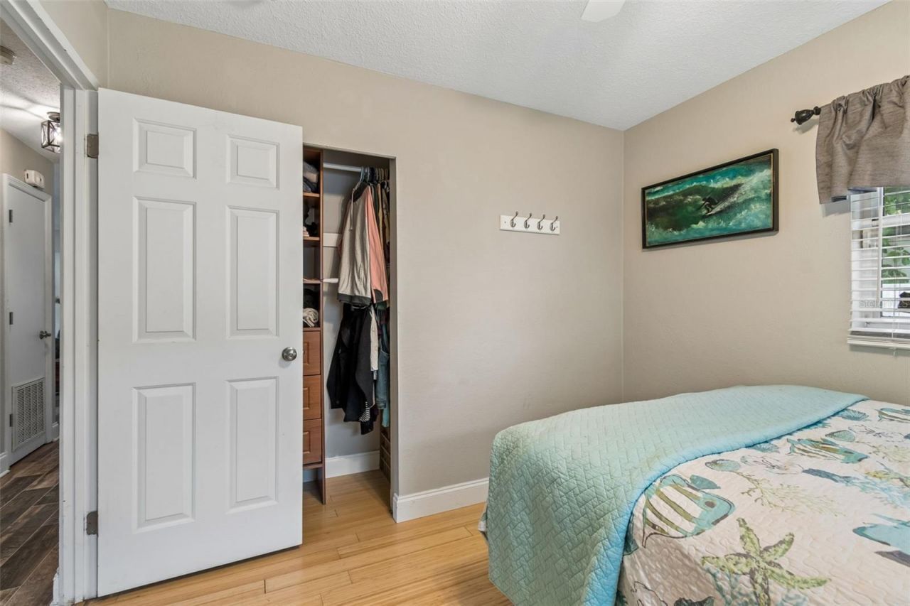 5598 14th Avenue N, Saint Petersburg, FL 33710 Photo
