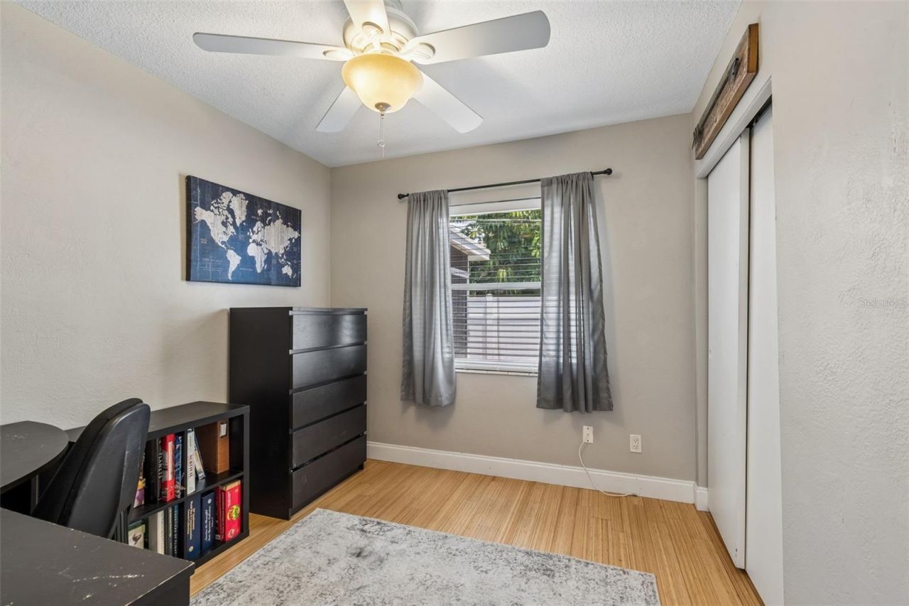 5598 14th Avenue N, Saint Petersburg, FL 33710 Photo