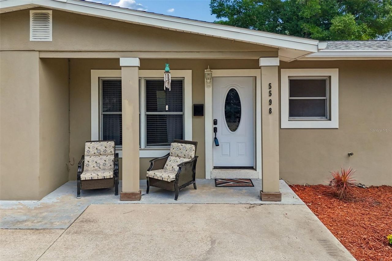 5598 14th Avenue N, Saint Petersburg, FL 33710 Photo