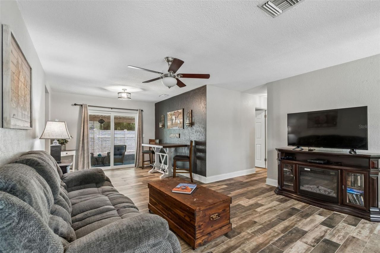 5598 14th Avenue N, Saint Petersburg, FL 33710 Photo