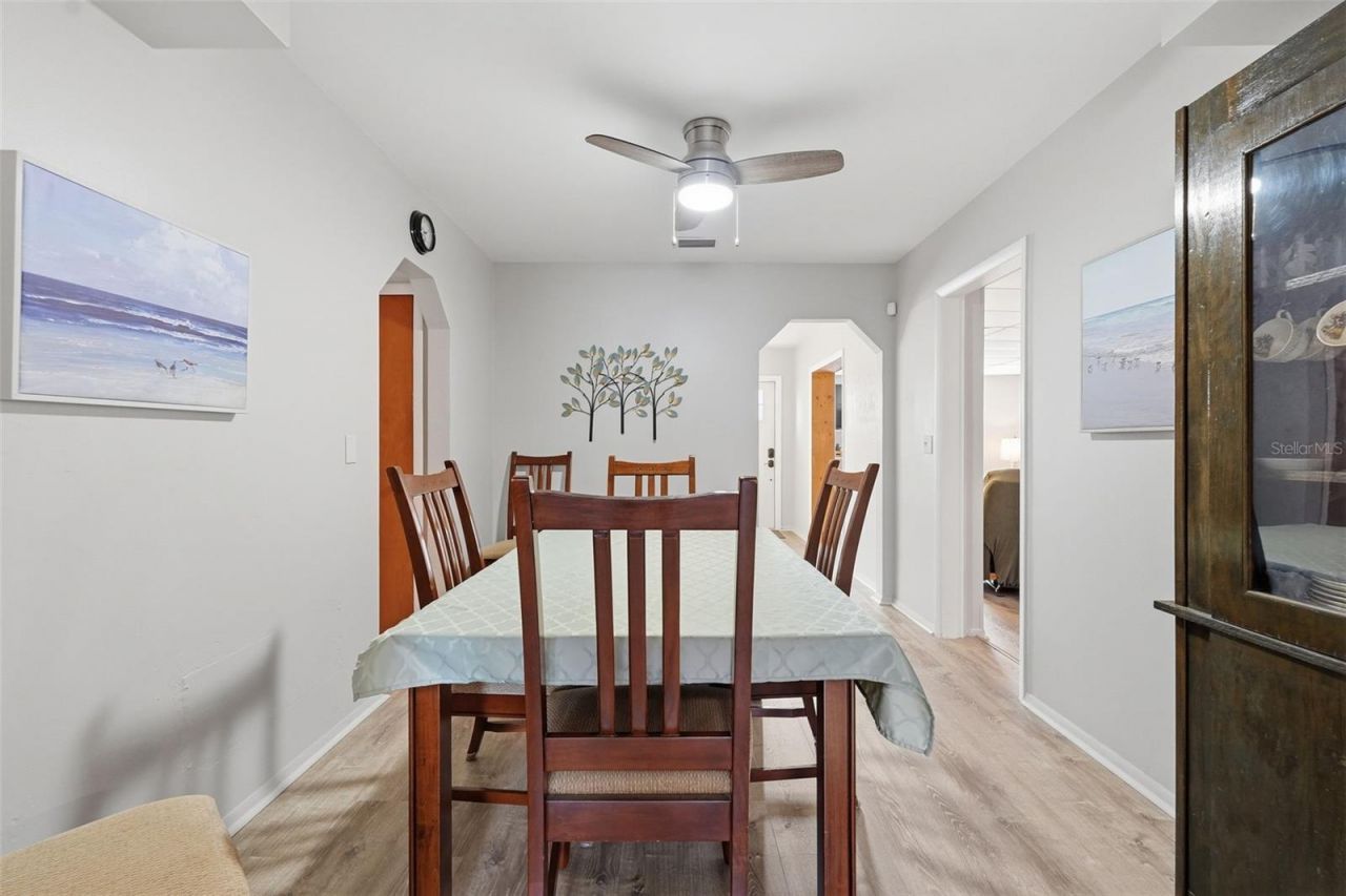 6000 12th Way N, Saint Petersburg, FL 33703 Photo