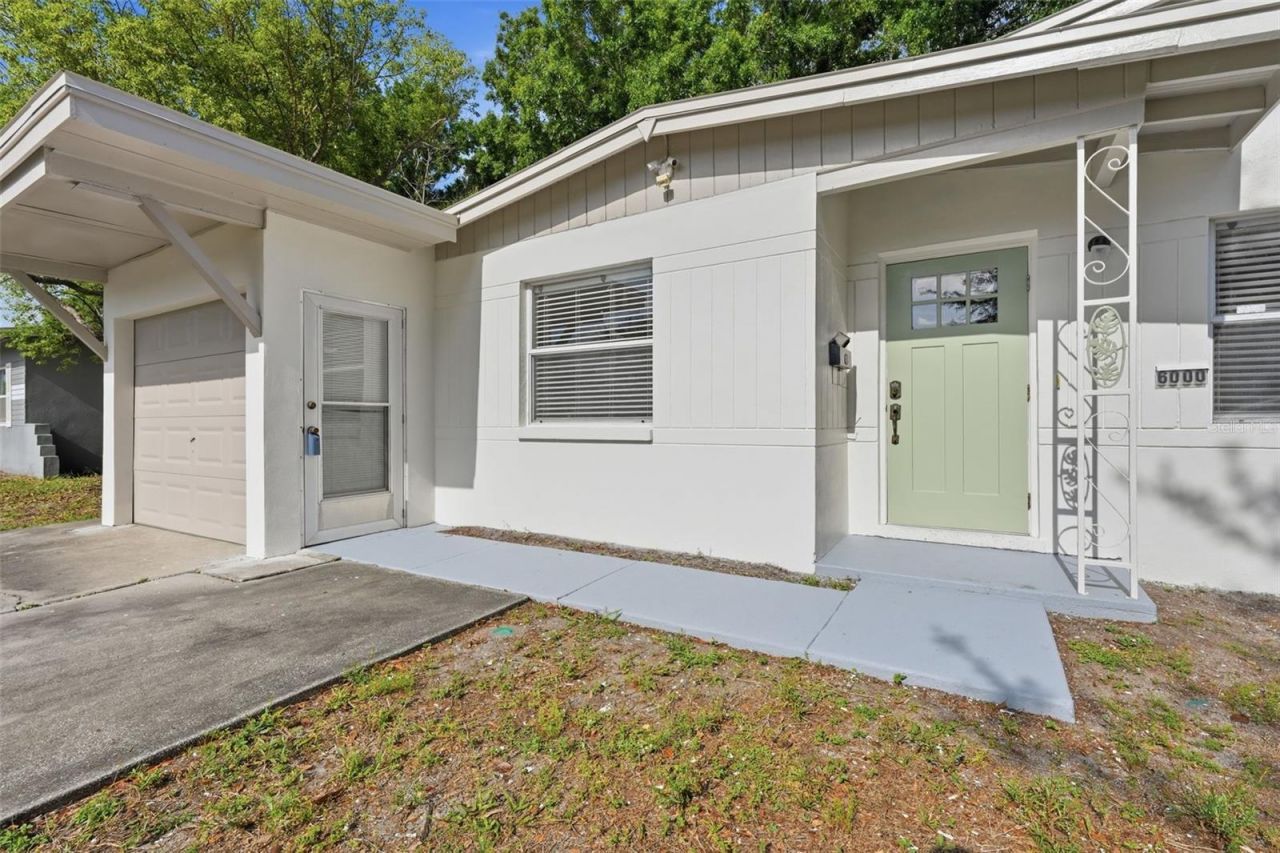 6000 12th Way N, Saint Petersburg, FL 33703 Photo