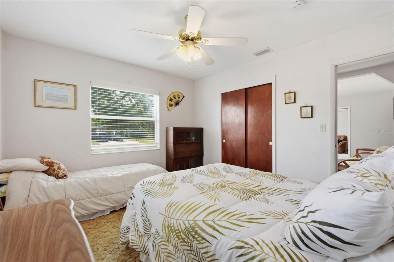 6000 12th Way N, Saint Petersburg, FL 33703 Photo