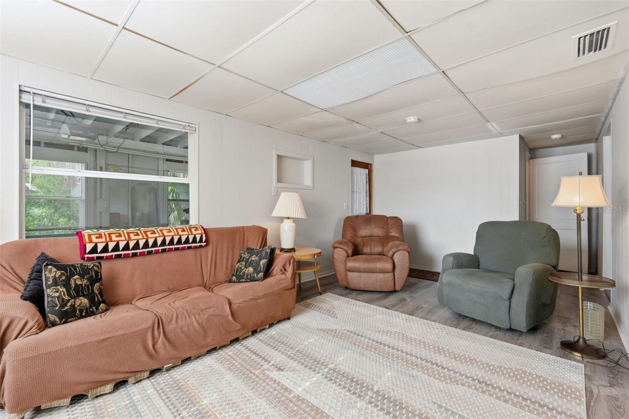 6000 12th Way N, Saint Petersburg, FL 33703 Photo