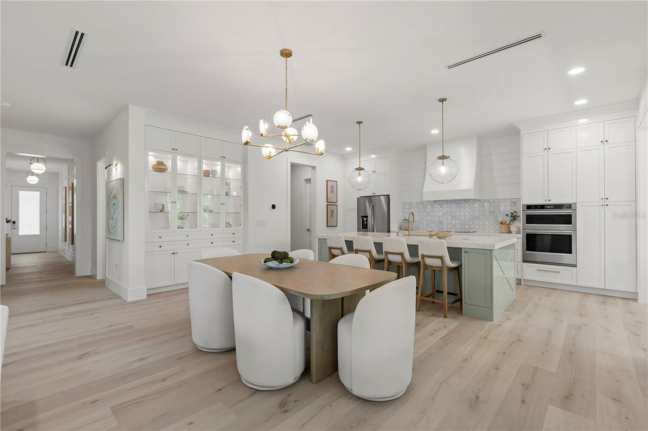 511 Buckingham Avenue E, Oldsmar, FL 34677 Photo